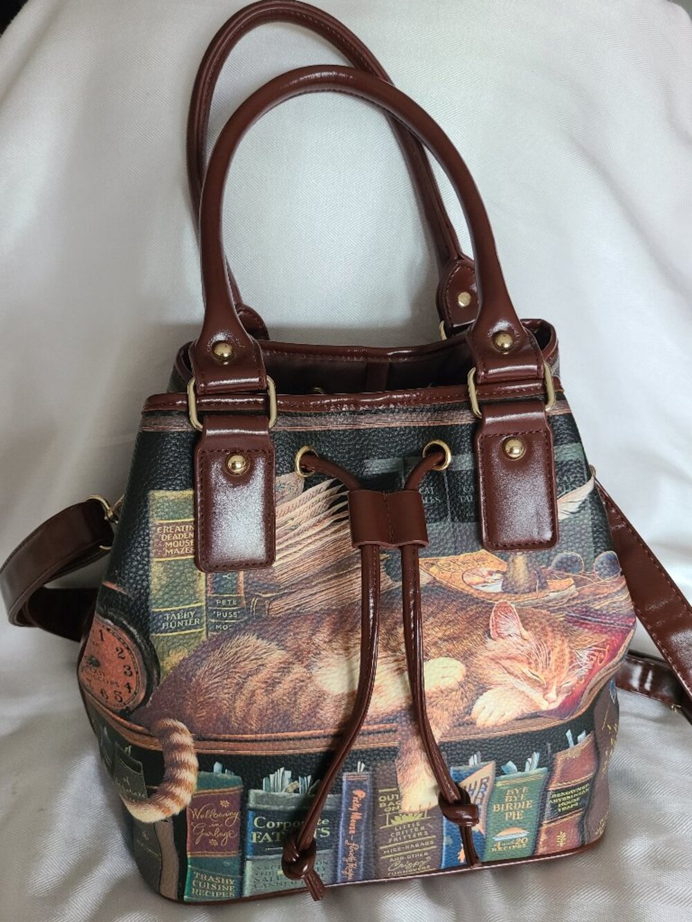 The Bradford Exchange 'Classic Tails' bucket purse